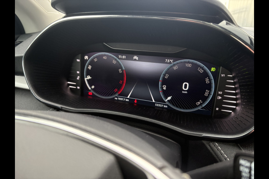 Škoda Fabia 1.0 TSi 95pk Business Edition 5-drs. PANODAK/ADAPT.CRUISE/KEYLESS/CARPLAY/WINTERPACK/PDC