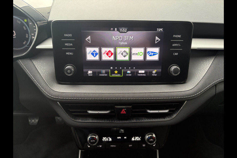 Škoda Fabia 1.0 TSi 95pk Business Edition 5-drs. PANODAK/ADAPT.CRUISE/KEYLESS/CARPLAY/WINTERPACK/PDC