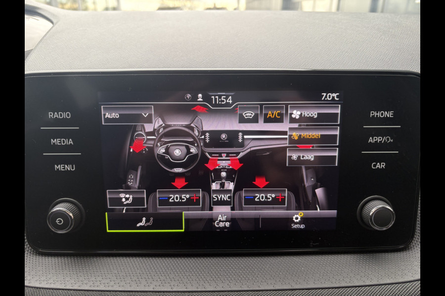 Škoda Fabia 1.0 TSi 95pk Business Edition 5-drs. PANODAK/ADAPT.CRUISE/KEYLESS/CARPLAY/WINTERPACK/PDC