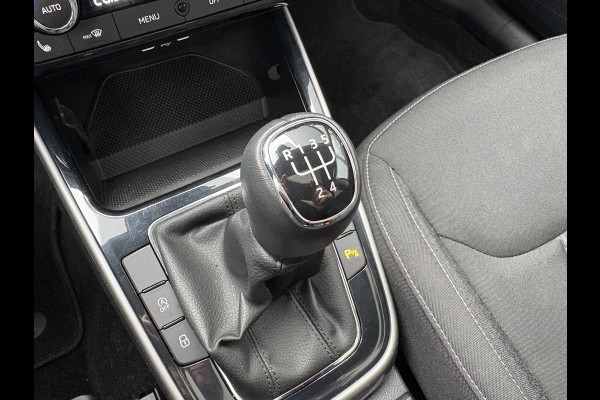 Škoda Fabia 1.0 TSi 95pk Business Edition 5-drs. PANODAK/ADAPT.CRUISE/KEYLESS/CARPLAY/WINTERPACK/PDC