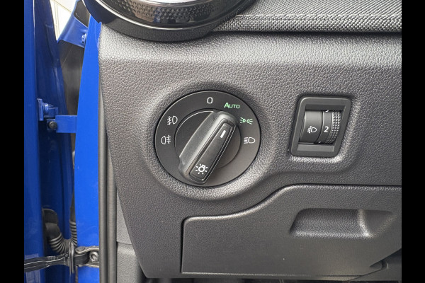 Škoda Fabia 1.0 TSi 95pk Business Edition 5-drs. PANODAK/ADAPT.CRUISE/KEYLESS/CARPLAY/WINTERPACK/PDC