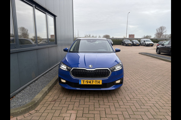 Škoda Fabia 1.0 TSi 95pk Business Edition 5-drs. PANODAK/ADAPT.CRUISE/KEYLESS/CARPLAY/WINTERPACK/PDC