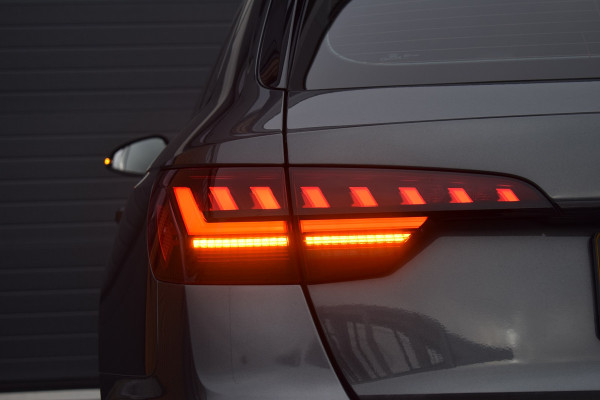 Audi A4 35 TFSI 150pk S-tronic S-line Black Edition | Panoramadak | Virtual | Sfeerverlichting