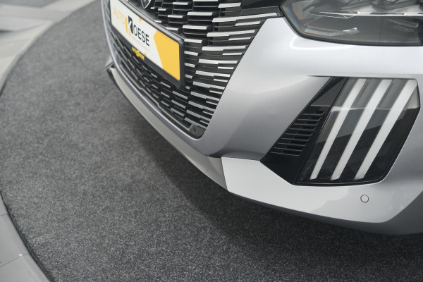 Peugeot 208 PureTech 100 GT Dark Edition | Camera | Navigatie | Apple Carplay | Parkeersensoren