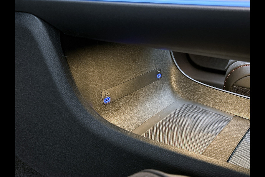 Mercedes-Benz CLA-Klasse 250+ Launch Edition 85 kWh | Trekhaak | Warmtepomp | 19 inch AMG-velgen | Multibeam LED | Panoramadak | Nightpakket | Memorypakket | Smartphone integratiepakket |