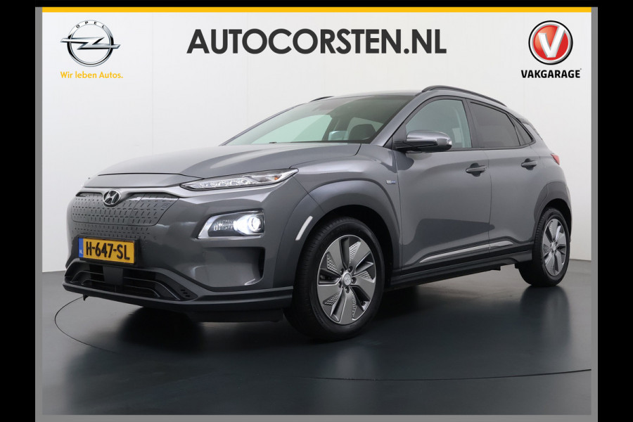 Hyundai Kona EV Premium 64kWh Leer SOH 100% Warmtepomp Krell®-Premium Audio Stoelverwarming+Koeling Camera Apple Carplay Android Auto Head-Up Stuurverwarming Elek.Stoelen Blind Spot Lane Assist VESS 1e Eigenaar Origineel Nederlandse Auto 45.000,-nieuw