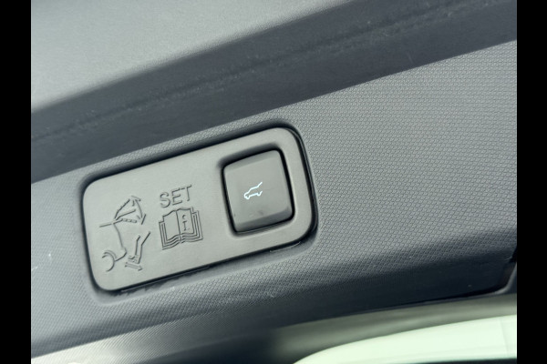 Ford Mustang Mach-E Extended Range RWD 98kWhTechnology Pack Plus Leder Pano-dak Extend B&O®-Hifi Audio 360°Camera Stoel+Stuurverwarming SOH 92.5% Memory Keyless Lane Departure Warning/Lane Keeping Aid Road Edge Detection 1e Eigenaar Origineel Nederlandse Auto Nieuwprijs €60.674,-