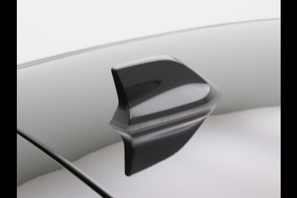 Mitsubishi Colt 145pk HEV Intense+ Automaat Camera | Adapt. Cruise | Parkeersens. v+a | Stoel-/stuurverw.