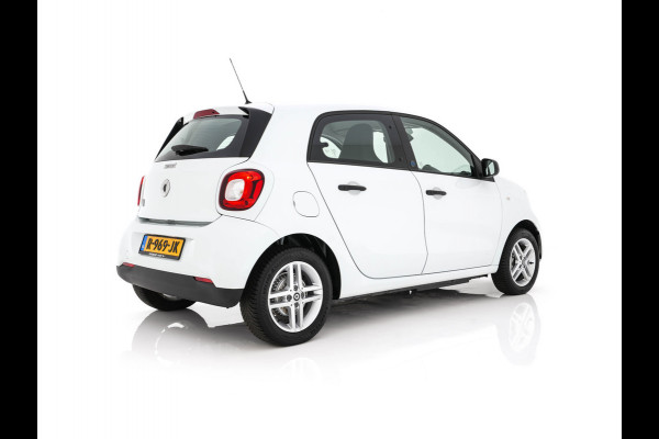 Smart Forfour EQ Essential 18 kWh [ 3-Fase ] (INCL-BTW) Aut. *LEATHER | AIRCO | CRUISE | DAB+ | COMFORT-SEATS | 15''ALU*