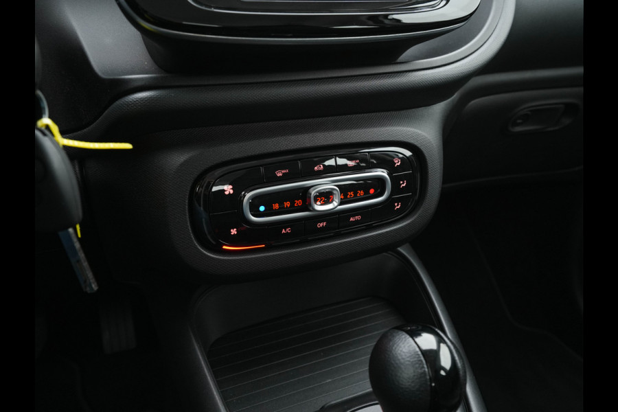 Smart Forfour EQ Essential 18 kWh [ 3-Fase ] (INCL-BTW) Aut. *LEATHER | AIRCO | CRUISE | DAB+ | COMFORT-SEATS | 15''ALU*