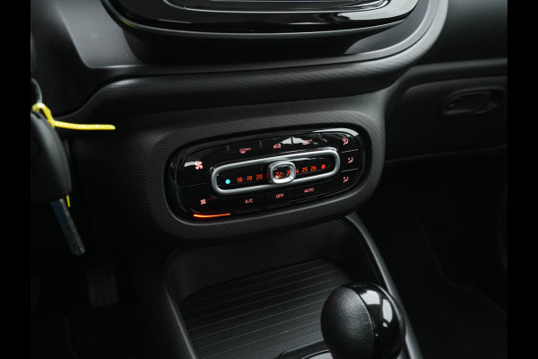 Smart Forfour EQ Essential 18 kWh [ 3-Fase ] (INCL-BTW) Aut. *LEATHER | AIRCO | CRUISE | DAB+ | COMFORT-SEATS | 15''ALU*