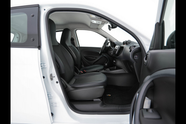 Smart Forfour EQ Essential 18 kWh [ 3-Fase ] (INCL-BTW) Aut. *LEATHER | AIRCO | CRUISE | DAB+ | COMFORT-SEATS | 15''ALU*
