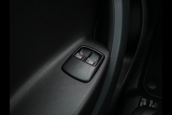 Smart Forfour EQ Essential 18 kWh [ 3-Fase ] (INCL-BTW) Aut. *LEATHER | AIRCO | CRUISE | DAB+ | COMFORT-SEATS | 15''ALU*