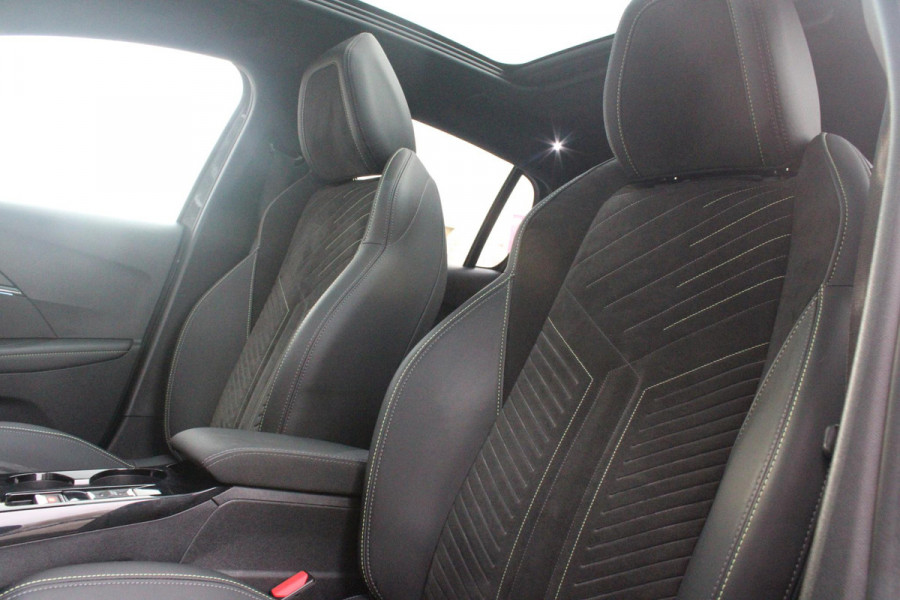 Peugeot 208 Hybrid 145PK e-DCS6 GT PACK | ELEKTRISCH VERSTELBARE BESTUURDERSSTOEL MET MASSAGE FUNCTIE | CAMERA VOOR + ACHTER | ALCANTARA BEKLEDING | DODEHOEK DETECTIE | ADAPTIVE CRUISE CONTROL | NAVIGATIE | DRAADLOZE APPLE CARPLAY/ANDROID AURO | PANORAMA DAK | ZWART DAK | FULL LED KOPLAMPEN | DRAADLOZE TELEFOONLADER | STOEL VERWARMING | LICHTMETALEN VELGEN 17" | GETINTE RUITEN |
