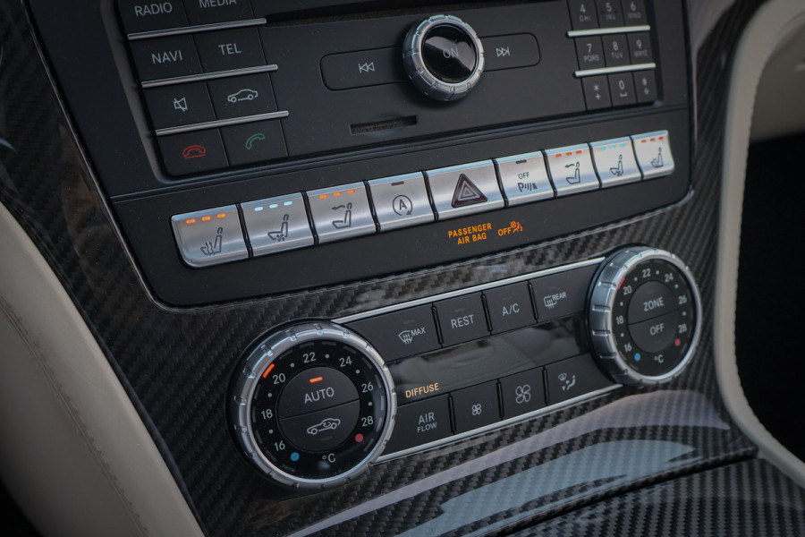 Mercedes-Benz SL-Klasse AMG 63 | AMG DRIVERS PACKAGE | B&O | KERAMISCH | MAGIC SKY CONTROL | STOELKOELING/VERWARMING/MASSAGE | DISTRONIC PLUS | AIRSCARF