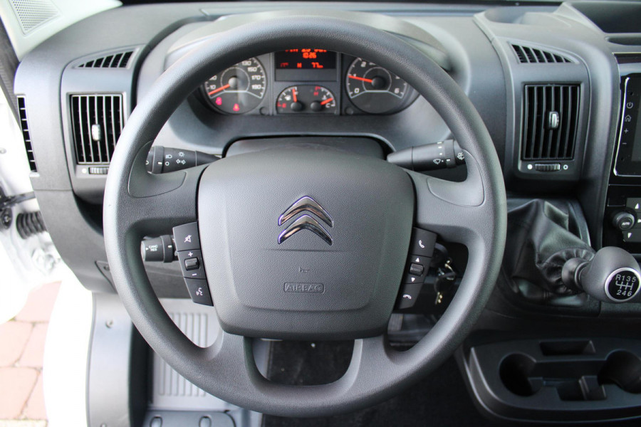 Citroën Jumper 2.2 BlueHDi 120PK L2H2 3.0t 3-ZITS | APPLE CARPLAY/ANDROID AUTO | PARK SENSOREN | CRUISE | AIRCO | TREKHAAK | ALL SEASON BANDEN |