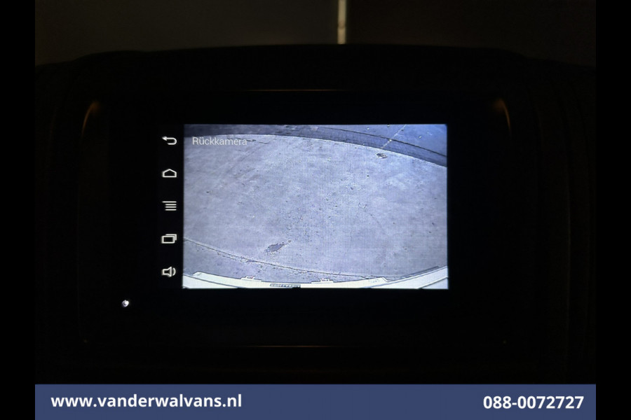 Citroën Jumper 2.2 BlueHDi 141pk Bakwagen Laadklep Euro6 Airco | Camera | Cruisecontrol | 920kg laadvermogen Bijrijdersbank