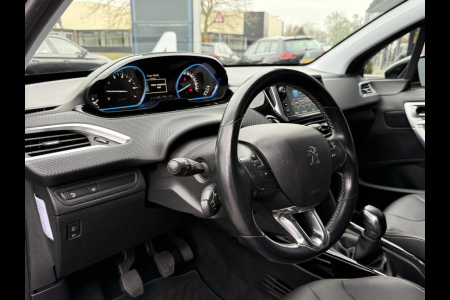 Peugeot 2008 BWJ 2019 | 1.2T 111pk Allure | TREKHAAK | CLIMA | NAVI | PDC | HALF LEER | CARPLAY | CAMERA A |