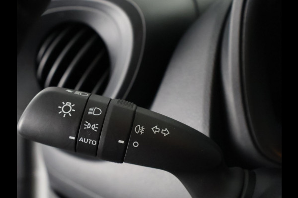 Toyota Aygo X 1.0 VVT-i MT Play | Apple Carplay & Android Auto | Adaptive Cruise Control | Cruise control