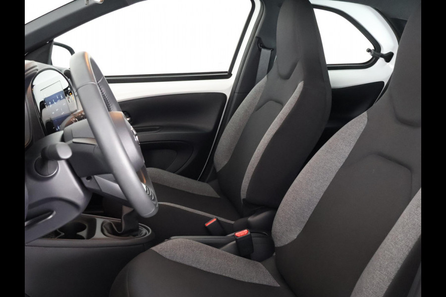 Toyota Aygo X 1.0 VVT-i MT Play | Apple Carplay & Android Auto | Adaptive Cruise Control | Cruise control