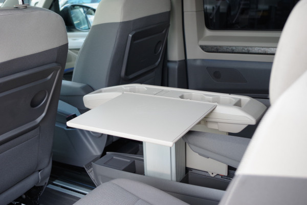 Volkswagen Multivan 1.4 eHybrid 7P L1H1 Energetic 218 PK PHEV, Trekhaak, Panoramadak, 360 Camera, Adap. Cruise Control, 6 x Stoelverwarming