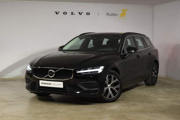 Volvo V60 B4 211PK Automaat Core / Navigatie / Achteruitrijcamera / Elektrische achterklep / LM Velgen / Elektr. Trekhaak / Parkeersensoren voor+achter
