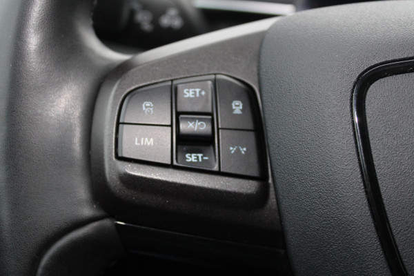 Ford Mustang Mach-E RWD 75 kWh | Trekhaak | Lederen bekleding | Voorruitverwarming | Stoelverwarming | Adaptieve cruise Control | Camera | Electrische achterklep