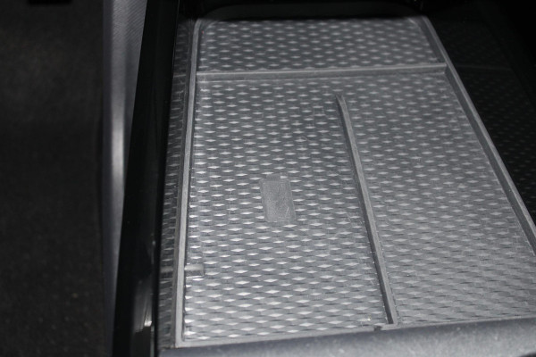 Ford Mustang Mach-E RWD 75 kWh | Trekhaak | Lederen bekleding | Voorruitverwarming | Stoelverwarming | Adaptieve cruise Control | Camera | Electrische achterklep