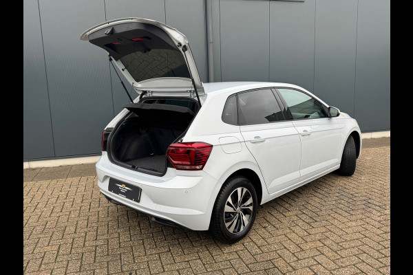 Volkswagen Polo 1.0 TSI Comfortline * Navigatie * Climate Control * Parkeersensoren *