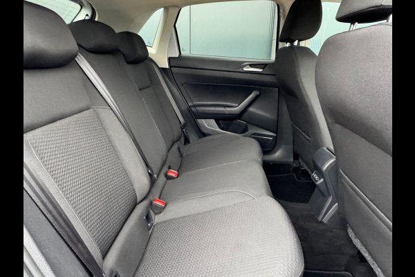Volkswagen Polo 1.0 TSI Comfortline * Navigatie * Climate Control * Parkeersensoren *