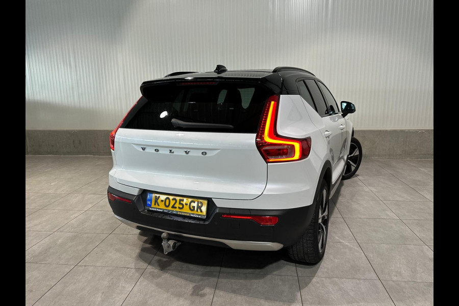 Volvo XC40 P8 Aut. R-Design ACC Leder Stoelverwarming Parkeercamera 408pk