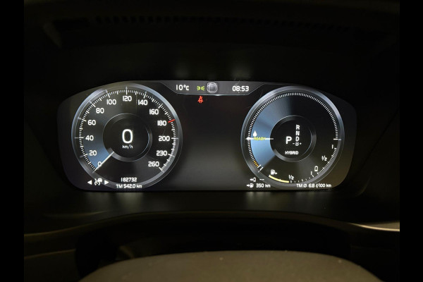 Volvo XC40 T4 Aut. Plug-in Hybrid R-Design ACC Stoelverwarming Trekhaak 211pk