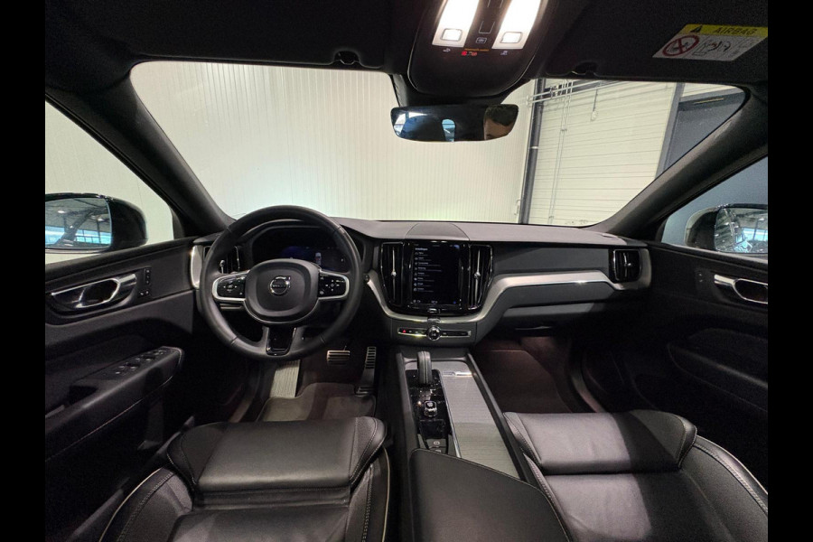 Volvo XC60 T6 Aut. R-Design LongRange Parkeercamera Donkere hemel 350pk
