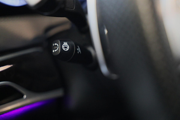 Mercedes-Benz S-Klasse S500 4MATIC Lang AMG Line / Acc / Lane Assist / Dode Hoek / 360 Camera / Chauffeurspakket / Schermen / Pano / Led