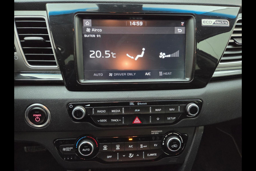 Kia e-Niro ExecutiveLine 64 kWh | Adaptive cruise control | Stoelverwarming/koeling | Camera | Vol leder | Geheugenstoelen | Navigatie | JBL audio
