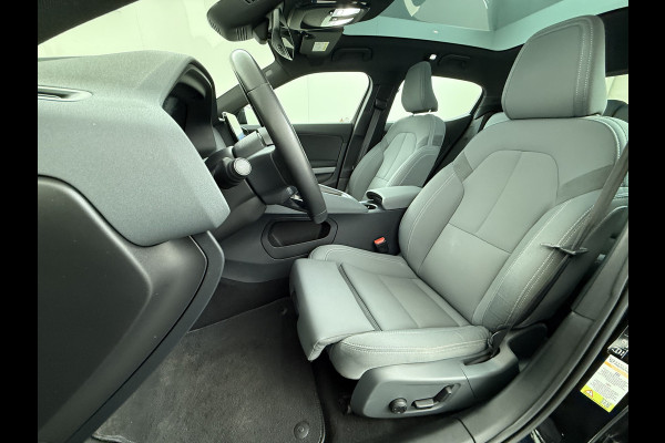 Polestar 2 408pk Long Range Dual Motor 78kWh Trekhaak Adap.Cruise Pano-dak Launch Edition Navi Ecc Camera Apple Carplay Android Auto Pdc Elek.stoelen Memory Elek.Achterklep Google Maps Led Lmv Blindspot Detectie 1e Eigenaar Origineel Nederlandse Auto Nieuwprijs €60.000,-