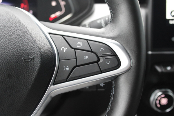 Renault Clio 1.0 TCe 90 Techno | Stoel + Stuurverwarming | Climate Control | Cruise Control | Navigatie | Lichtmetalen Velgen | Parkeersensoren Achter |