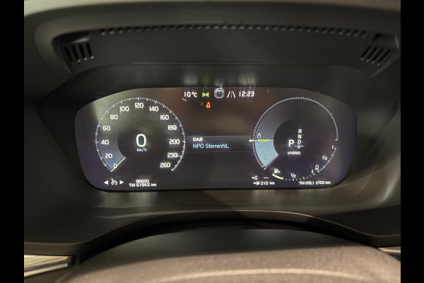 Volvo XC60 T6 Aut. Business Executive Leder Parkeercamera 340pk