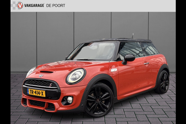 MINI Mini 2.0 Cooper S JCW | NL-auto | Pano | Leder | Stoelverw. | H&K | Sportuitlaat