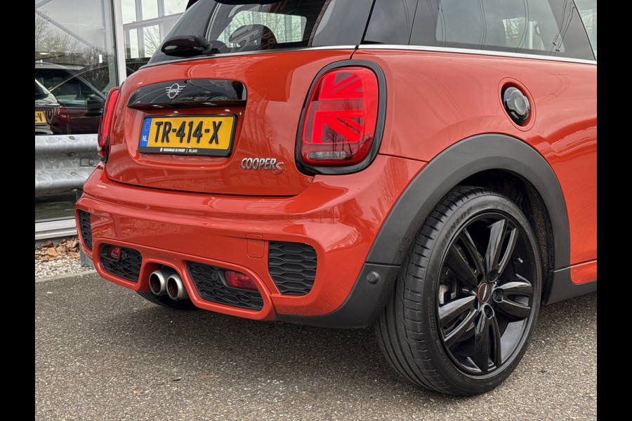 MINI Mini 2.0 Cooper S JCW | NL-auto | Pano | Leder | Stoelverw. | H&K | Sportuitlaat