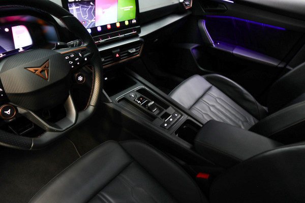 CUPRA Formentor 2.0 TSI 4DRIVE Panodak Leer 360° Memory PDC Elektr. bedienbare achterklep Stuurverwarming Navi Climate voor & achter Zwart hemelbekleding Stoelverwarming Virtual cockpit Keyless Entry & Go LM velgen