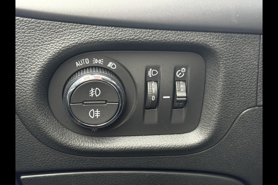 Opel Astra Sports Tourer 1.2 Edition | navigatie | LED koplampen | Climate Control | Cruise Control