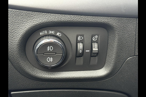 Opel Astra Sports Tourer 1.2 Edition | navigatie | LED koplampen | Climate Control | Cruise Control