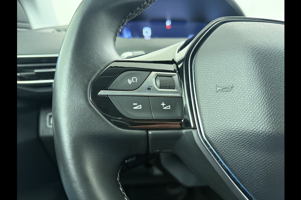 Peugeot 3008 131PK AUT-8 Navi 360°Camera Elektr.-Stoel+Geheugen Apple Carplay Android Trekhaak Ergo-Comfort Stoelen Memory Ecc Cruise Control Pack City Stoelverwarming Lmv Keyless Bluetooth Visio park 1 Privacy Glas Verkeersbord detectie 1e Eigenaar Origineel Nederlandse Auto € 40.000 nieuw Peugeot-Onderhouden EURO 6.3
