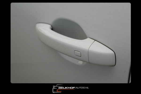 Renault Clio 1.0 TCe Intens Half Leer Carplay Parkeersensor