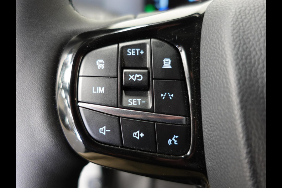 Ford Transit Custom 300 2.0 TDCI L2H1 Trend Nieuw Model Ford Transit Custom 300 2.0 TDCI L2H1 Trend Automaat Airco Navi Cruise