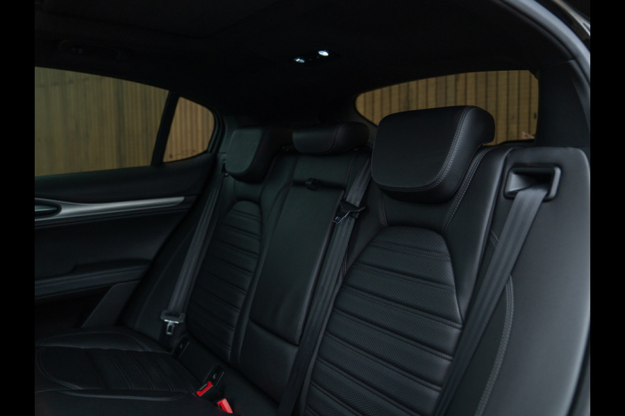 Alfa Romeo Stelvio 2.0T 280pk AWD Veloce | Pano-dak | Adapt. cruise | Performance Pack | CarPlay