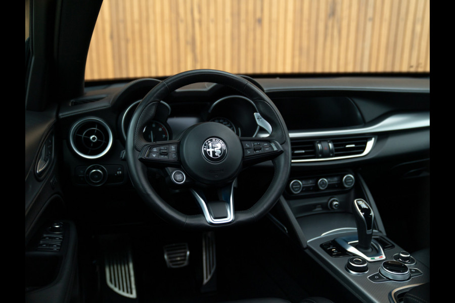 Alfa Romeo Stelvio 2.0T 280pk AWD Veloce | Pano-dak | Adapt. cruise | Performance Pack | CarPlay