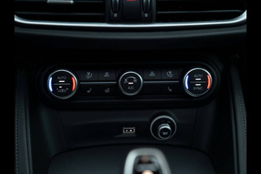 Alfa Romeo Stelvio 2.0T 280pk AWD Veloce | Pano-dak | Adapt. cruise | Performance Pack | CarPlay