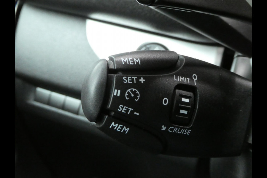 Opel Vivaro 2.0 CDTI L3H1 DC automaat navigatie 2 x schuifdeur dubbel cabine